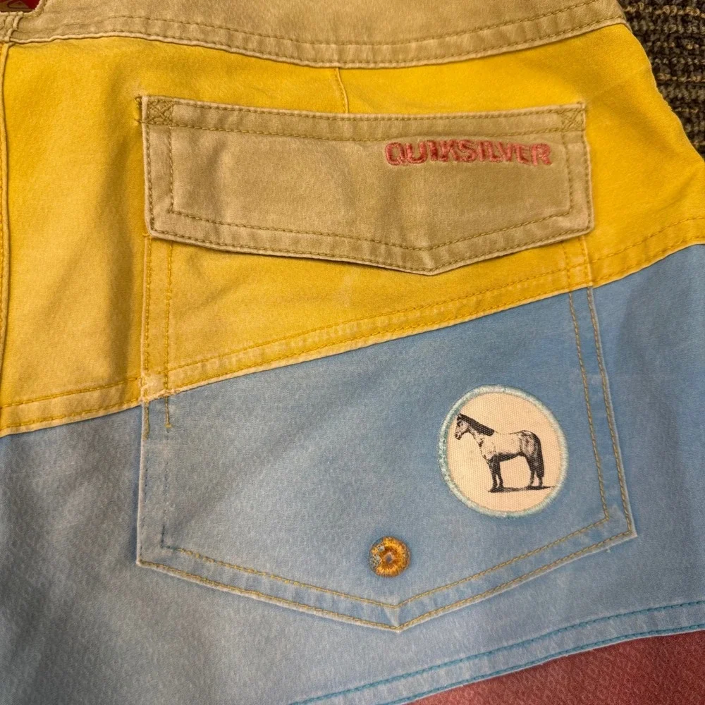 Quiksilver Board Shorts‎ Men's Color Block Swim Trunks Size Medium